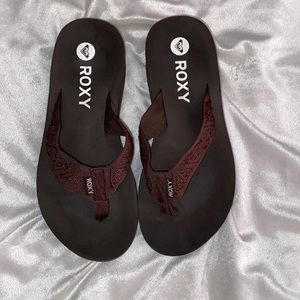 platform roxy flip flops